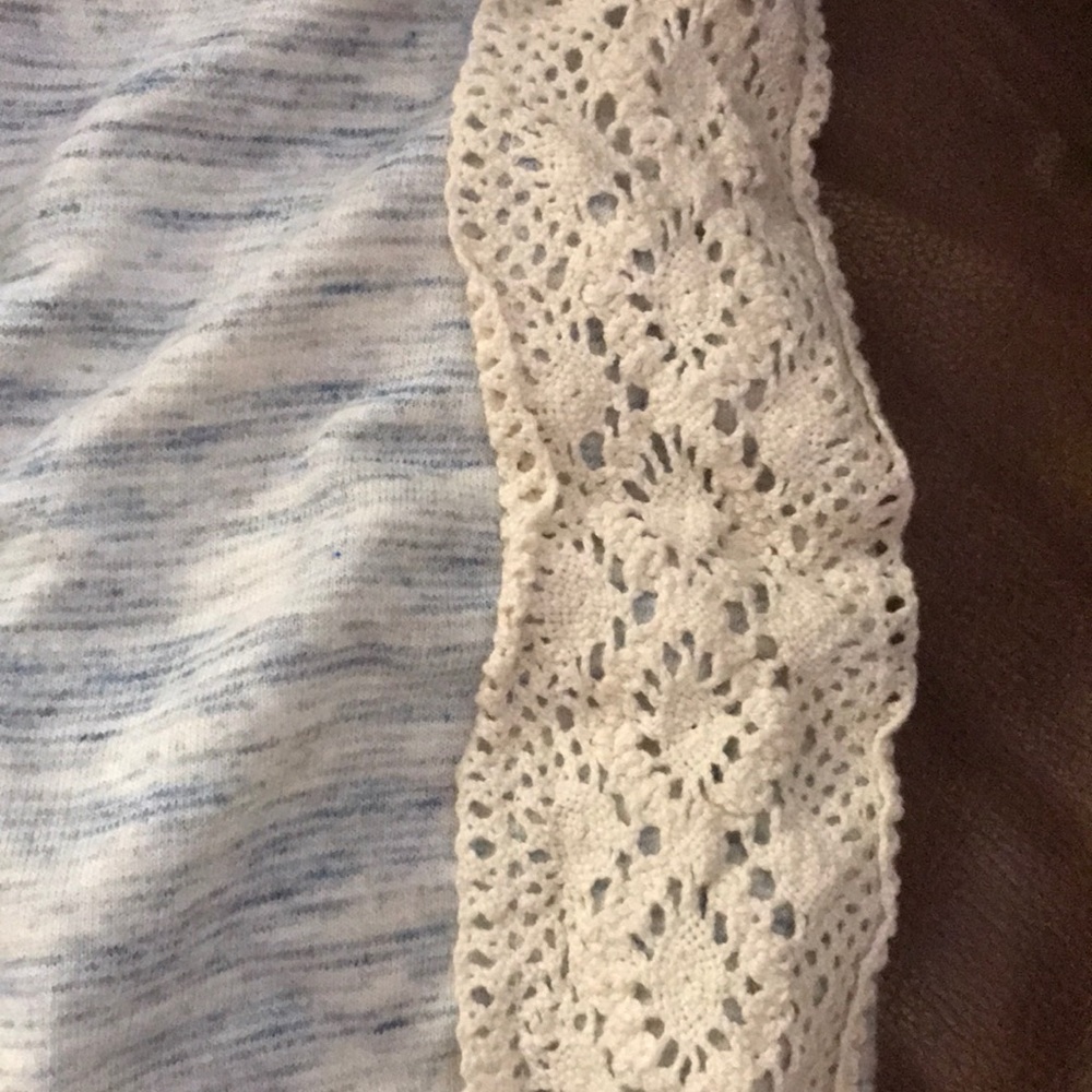 Shorts - Picture 2 of 3